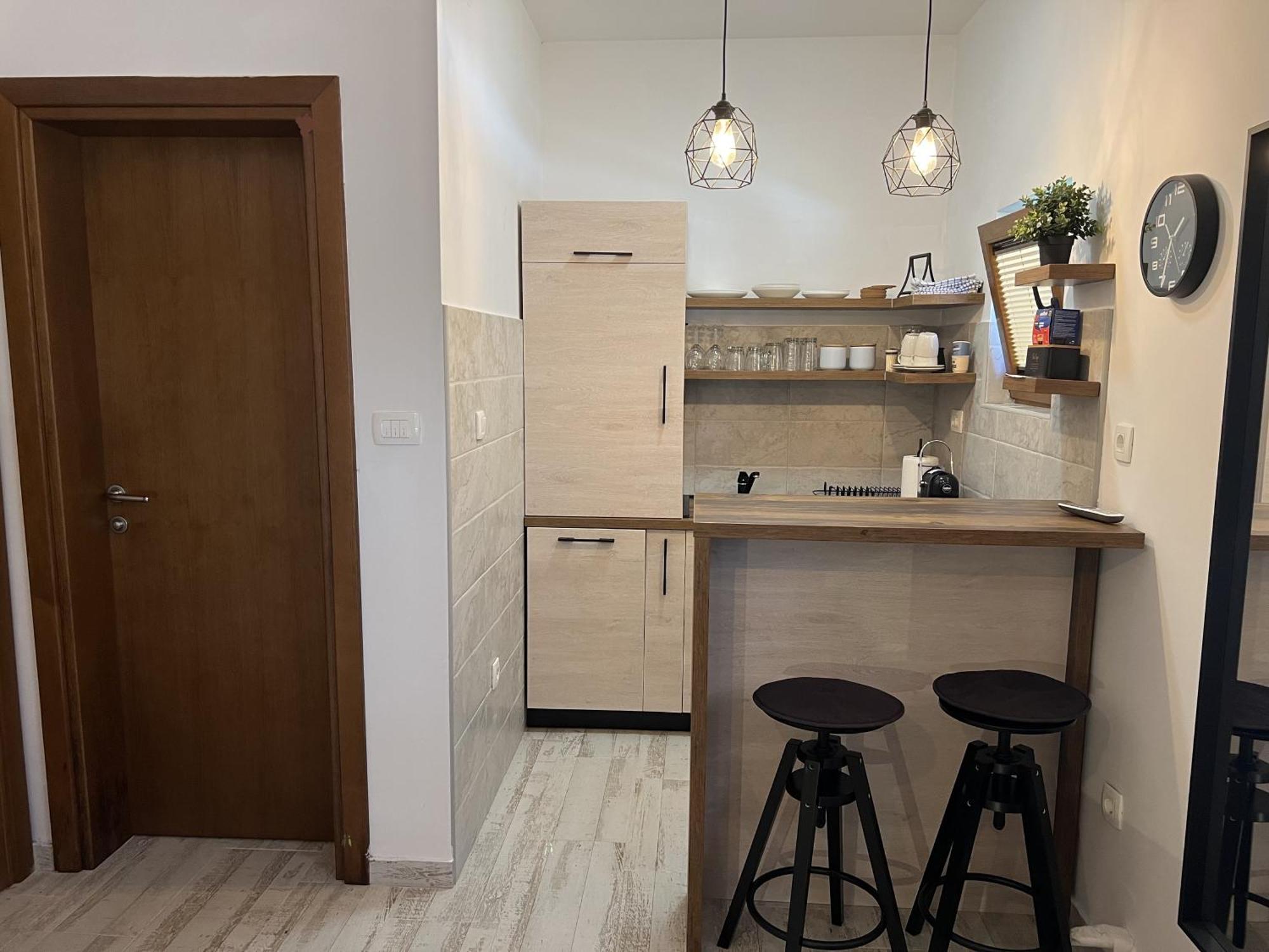 31 Apartment *